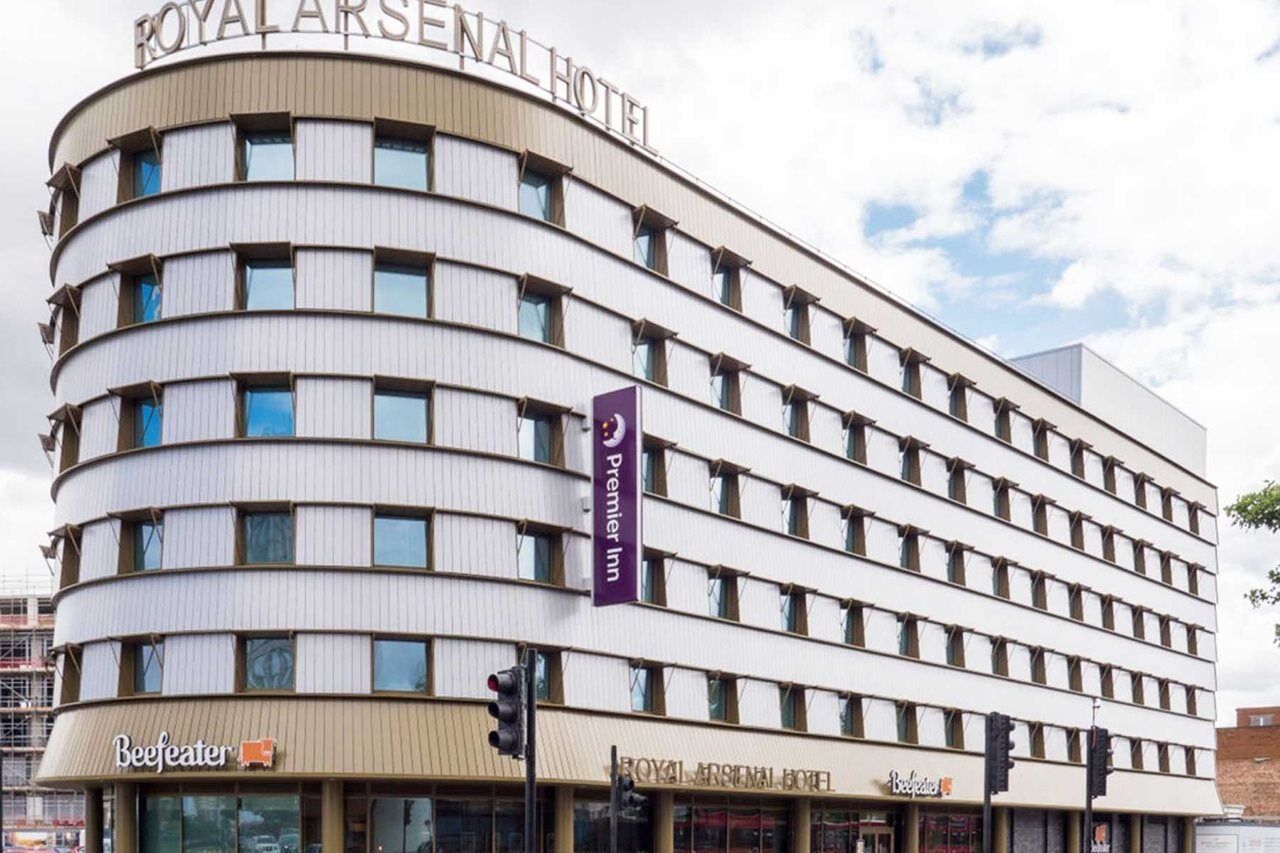 Premier Inn London Woolwich Exterior photo